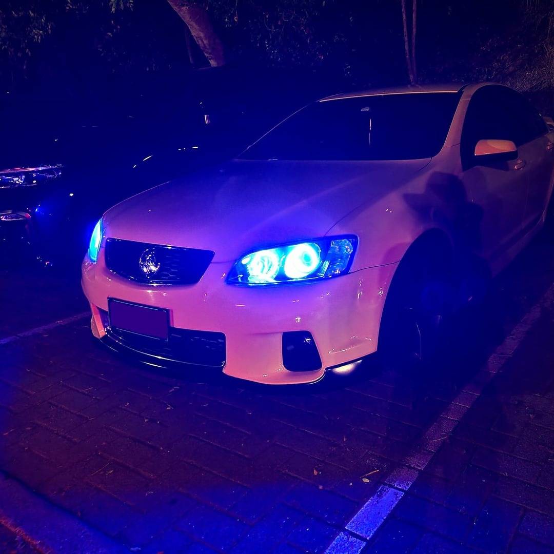 Holden VE Series 2 Blue Rings